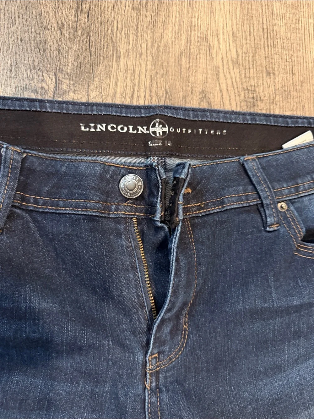 Lincoln Outfitters Slim Fit Dark Blue Jeans for Men